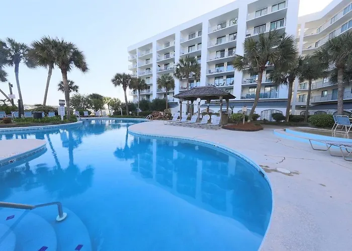 Surf And Racquet Club - Great Pool - Bring Your Boat - Easy Access Apartment